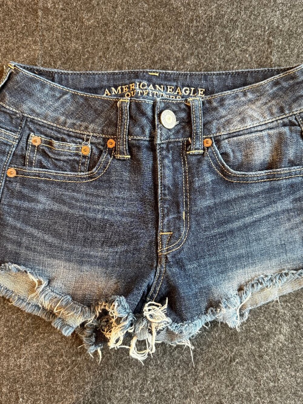 American Eagle Size 0 Dark Wash Frayed Cutoff Denim Shorts